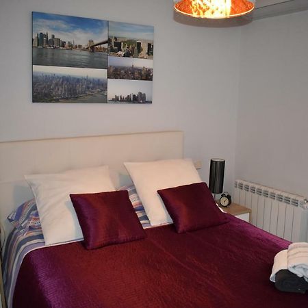 Moderno Apart Centro Мадрид Екстериор снимка