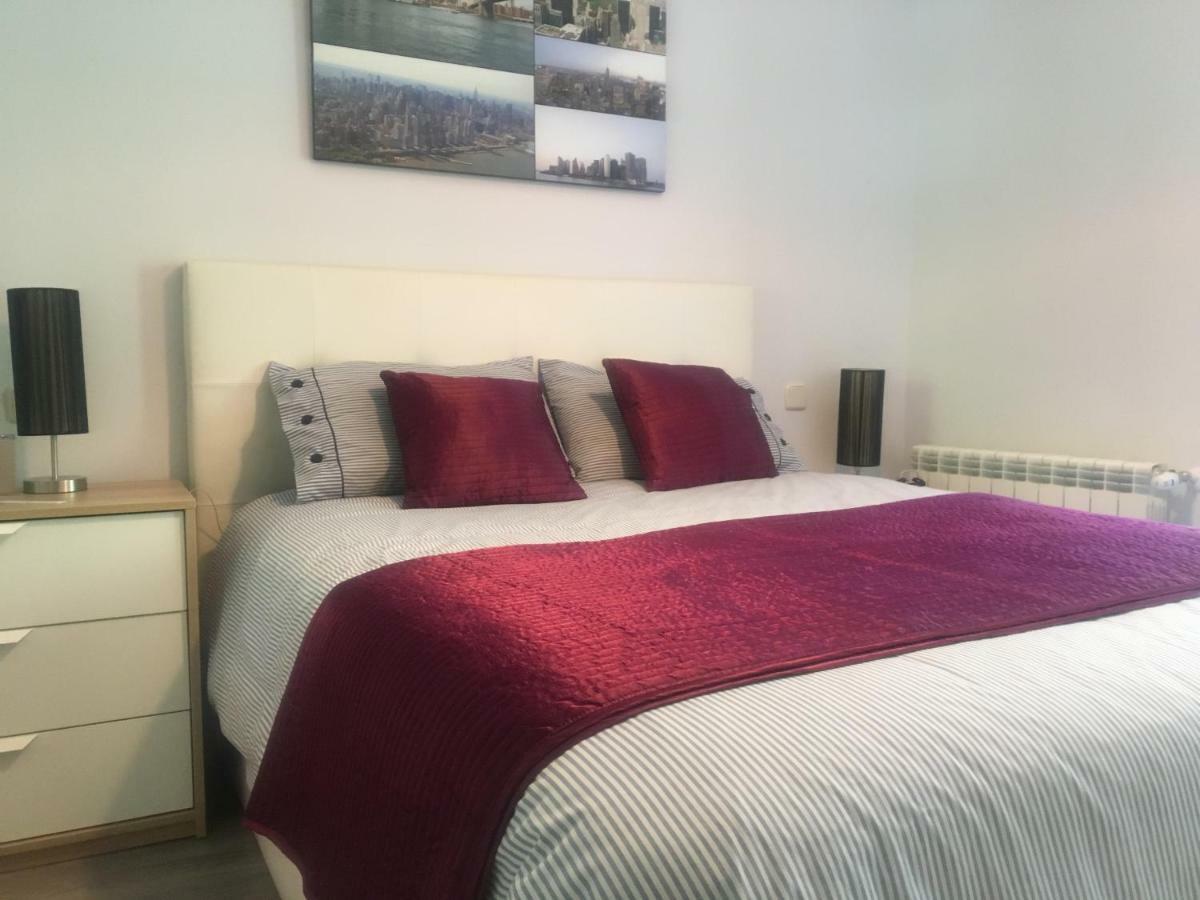 Moderno Apart Centro Мадрид Екстериор снимка