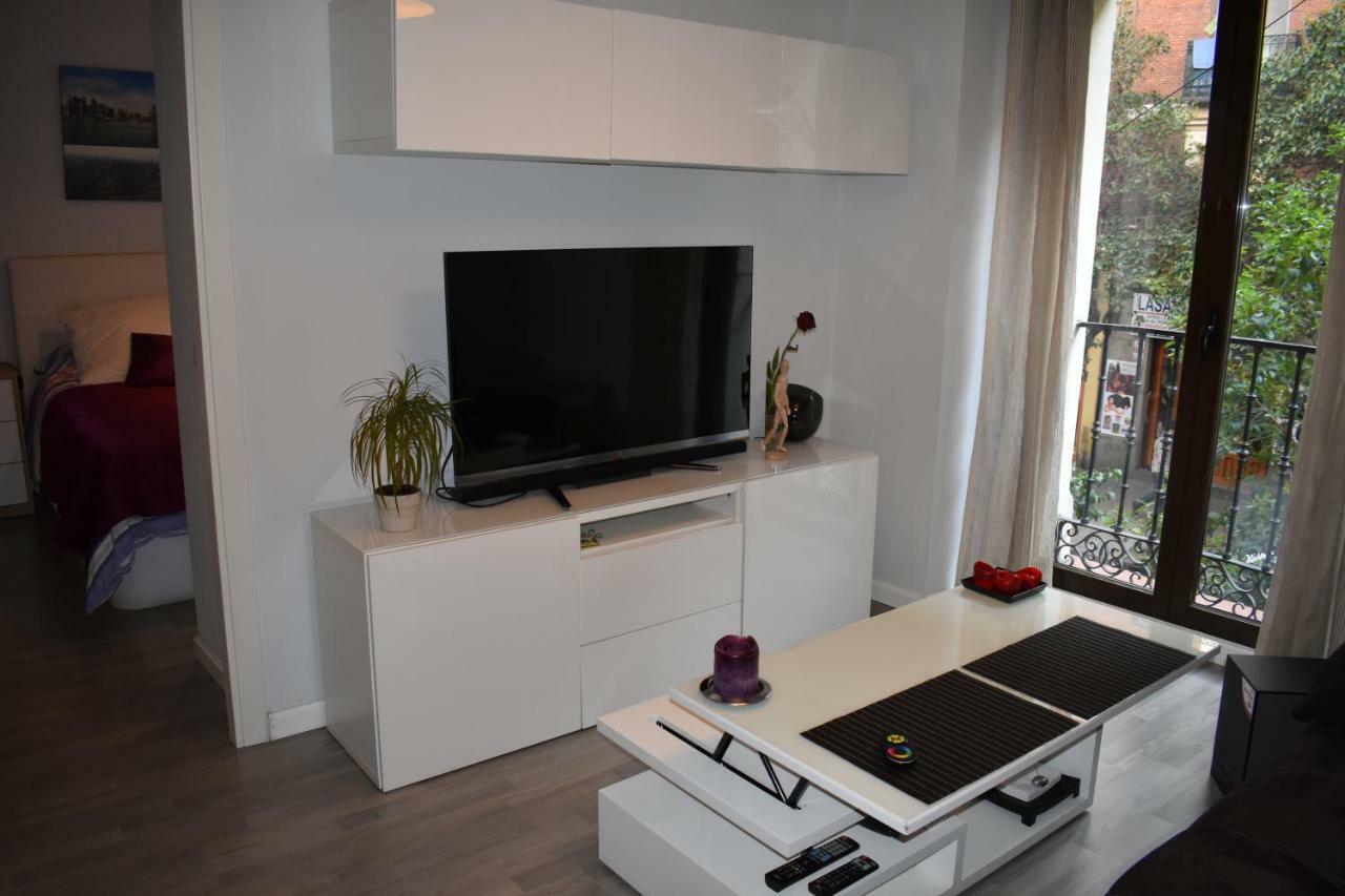 Moderno Apart Centro Мадрид Екстериор снимка